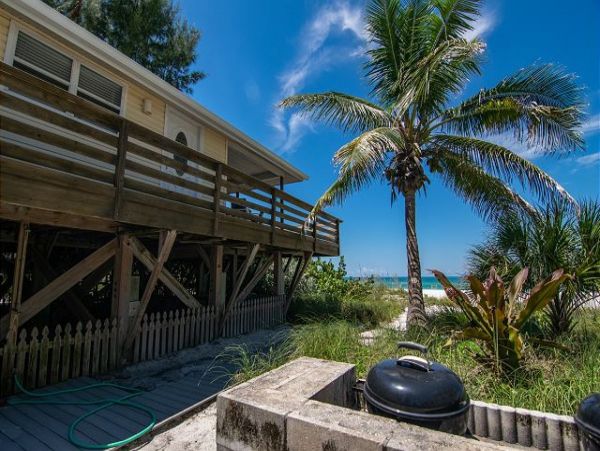 Holmes Beach Gulf Front Vacation Home 3 Bedrooms Sleeps Six