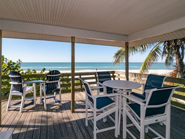 Holmes Beach Gulf Front Vacation Home 3 Bedrooms Sleeps Six