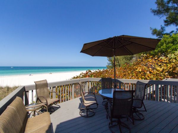 Holmes Beach Beautiful Vacation Rental Beach House