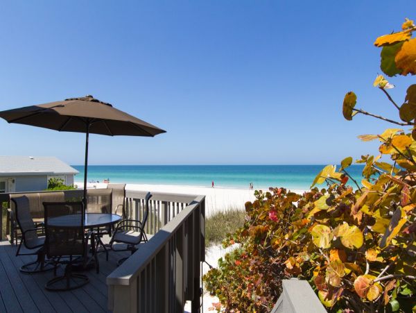 Holmes Beach Beautiful Vacation Rental Beach House