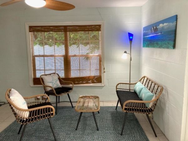 Walk to Beach Anna Maria Three Bedroom Vacation Home Sleeps 6