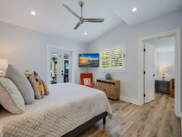 Three Bedroom Anna Maria Island Vacation Pool Home