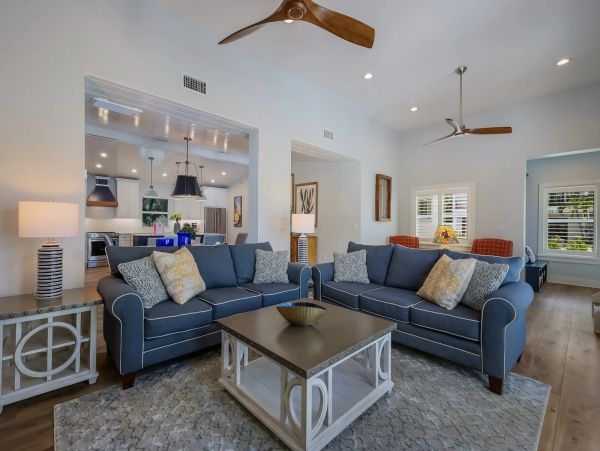 Three Bedroom Anna Maria Island Vacation Pool Home