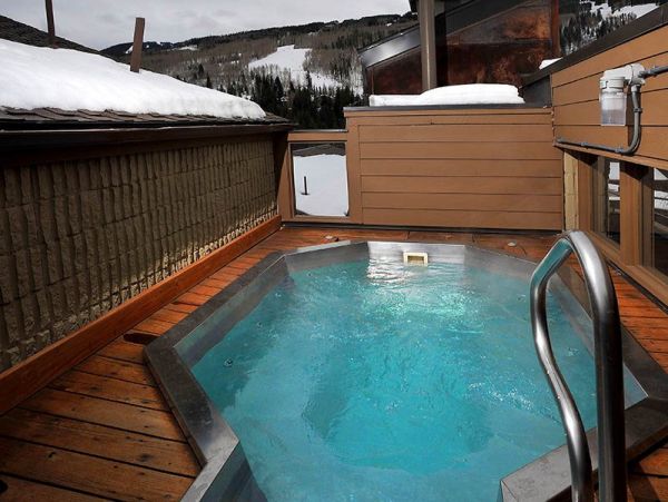 Lionshead Rental Ski Condo with Two Bedrooms.