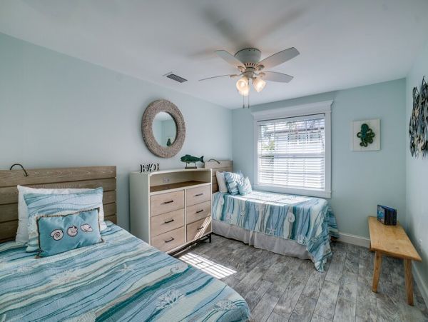 Luxury Anna Maria Island Three Bedroom Vacation Home Pool