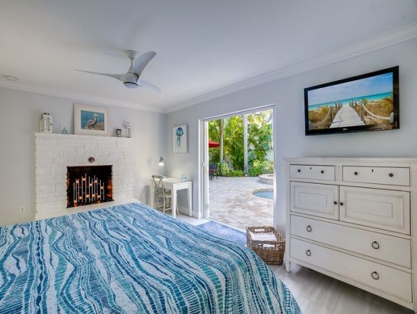 Luxury Anna Maria Island Three Bedroom Vacation Home Pool