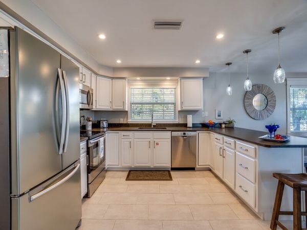 Luxury Anna Maria Island Three Bedroom Vacation Home Pool