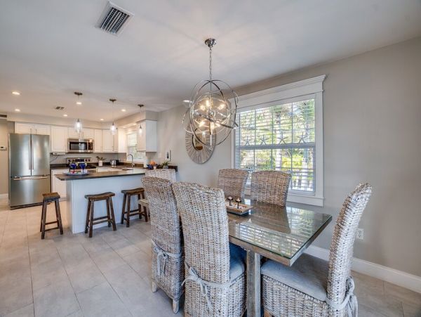 Luxury Anna Maria Island Three Bedroom Vacation Home Pool