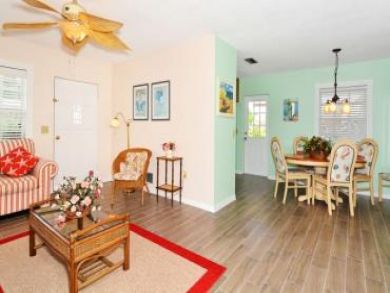 Open living& dining area