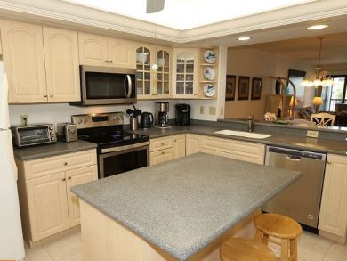 Great Views Sanibel Vacation Condo Sleeps 6 Guests
