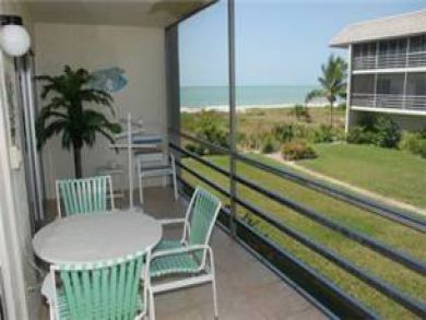 Partial gulf view condo for rent in Sanibel Island, Florida Partial gulf view condo for rent in Sanibel Island, Florida