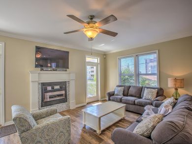 Luxury Vacation Home Super Close to World Class Beach