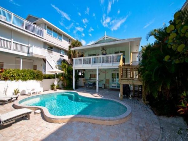 North Anna Maria Four Bedroom Beach House with Private Pool