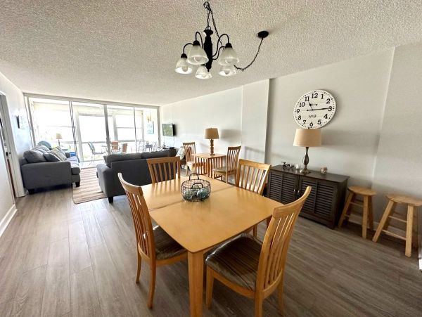 Two Bedroom Vacation Rental Condo in Holmes Beach with Gulf Views