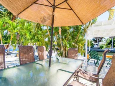 Anna Maria Island Vacation Home Boat Dock 3 Min Walk Beach