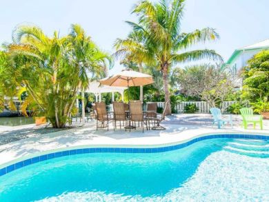 Anna Maria Island Vacation Home Boat Dock 3 Min Walk Beach