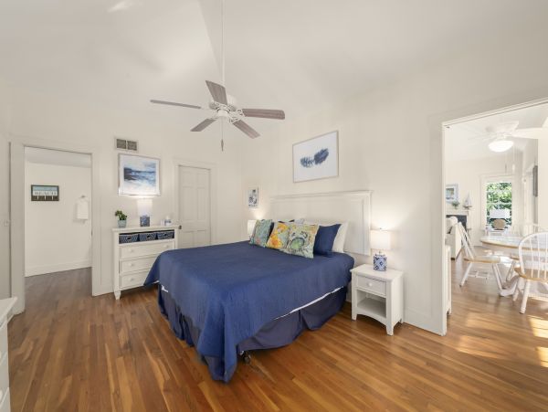 Sanibel Island Vacation Rental - 3 Bedroom Beach Home with Pool & Spa