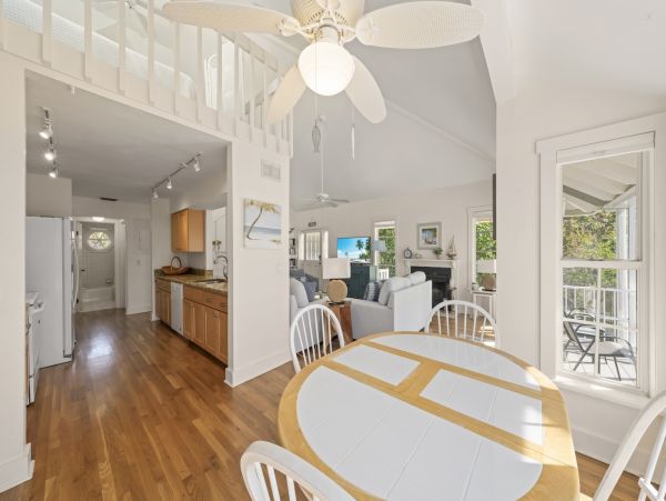 Sanibel Island Vacation Rental - 3 Bedroom Beach Home with Pool & Spa