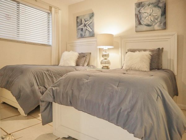Fort Myers Vacation Condo Two Bedroom On Beach
