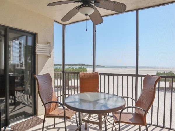 Fort Myers Vacation Condo Two Bedroom On Beach