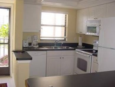 Fully equipped kitchen Fully equipped kitchen