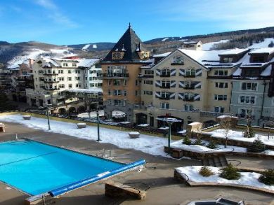 Three Bedroom Luxury Lionshead Vacation Rental Walk to Slope