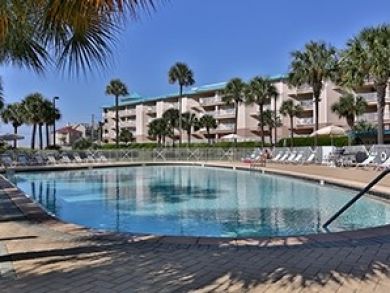 Community pool