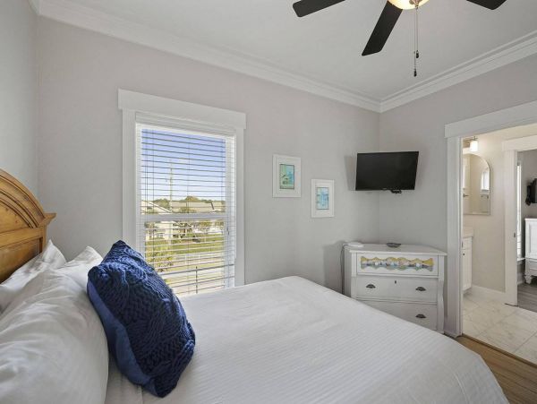 Luxurious Miramar Beachfront Rental w/ Private Pool & Gulf Views