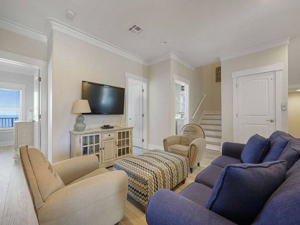 Luxurious Miramar Beachfront Rental w/ Private Pool & Gulf Views