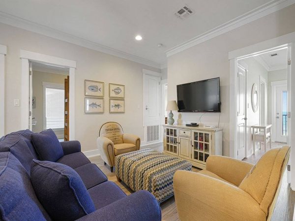 Luxurious Miramar Beachfront Rental w/ Private Pool & Gulf Views