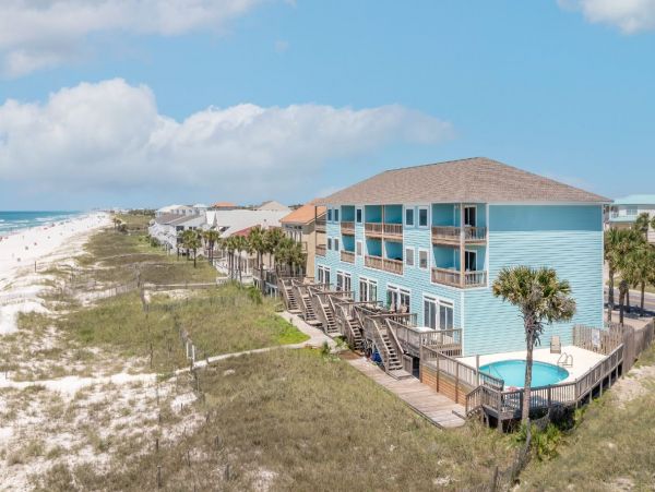 Gulf Front Town home on Panama City Beach Sleeps 14