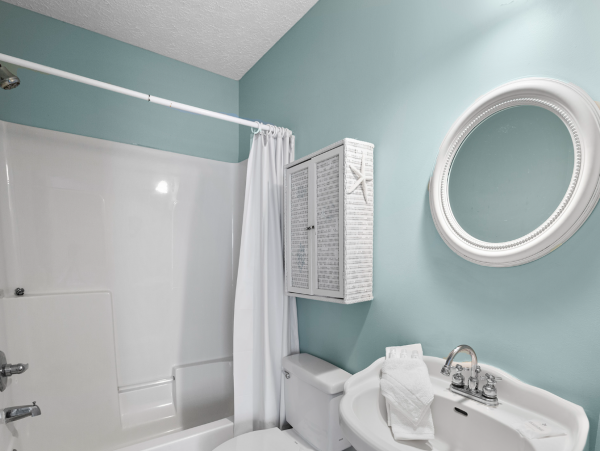 Gulf Front Town home on Panama City Beach Sleeps 14