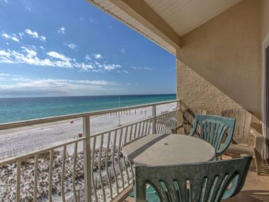 Wow the View at this Destin Beach Resort is Great! Sleeps 8