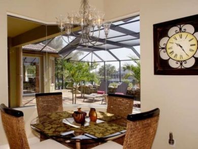 Luxury Five Bedroom Vacation Rental Sleeps Eight Guests