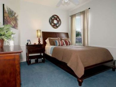 Bedroom 3 with queen bed