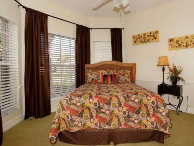 Bedroom 2 with queen bed