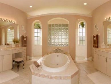 Master bathroom with jetted tub & dual vanity