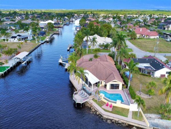Cape Coral Vacation Home with Spectacular River Views