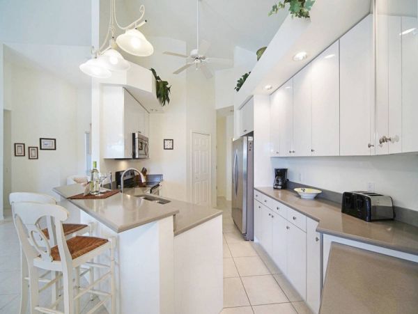 Cape Coral Luxury Pool Vacation Home