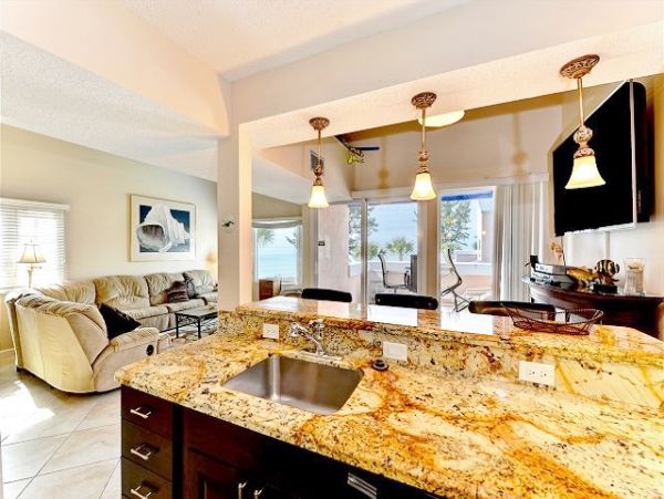 Gulf Views Vacation Condo Two Bedroom