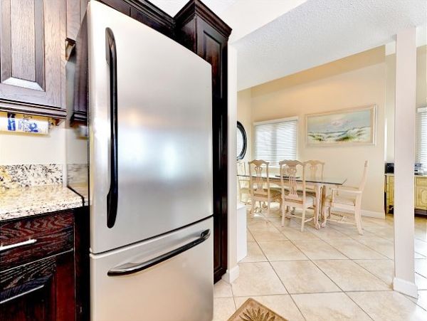Gulf Views Vacation Condo Two Bedroom
