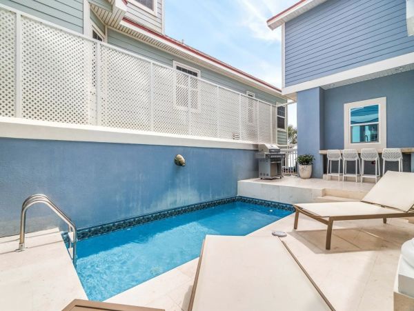 Luxury Miramar Beach Vacation Rental - Emerald Coast Beachfront Home