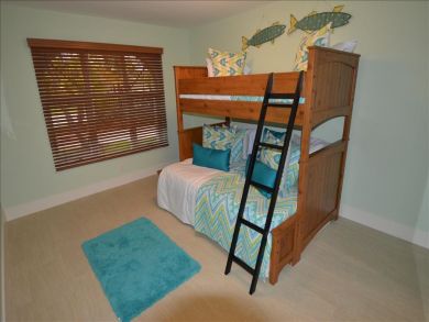 Fort Lauderdale Vacation Home Sleeps Ten Guests.