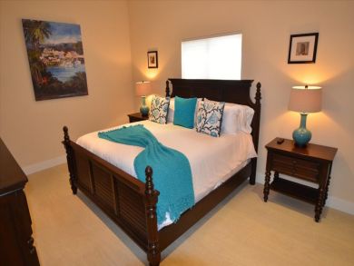 Fort Lauderdale Vacation Home Sleeps Ten Guests.