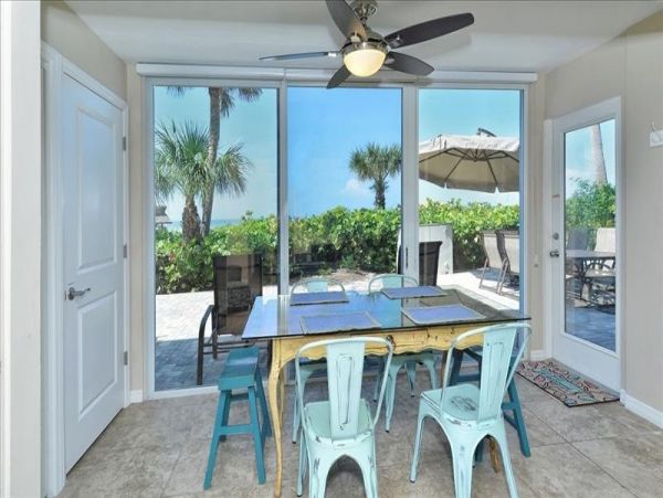 Siesta Key Lovely Beach Rental with Three Bedrooms