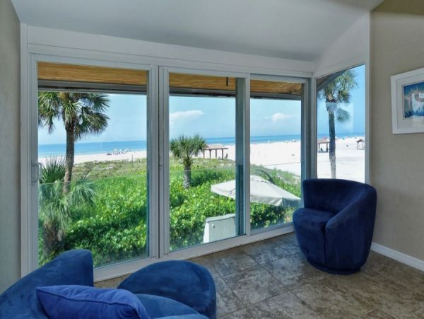 Siesta Key Lovely Beach Rental with Three Bedrooms