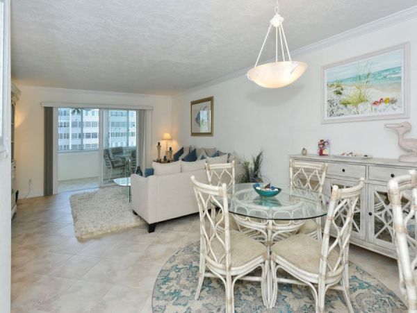 Siesta Key Vacation Condo Two Bedroom