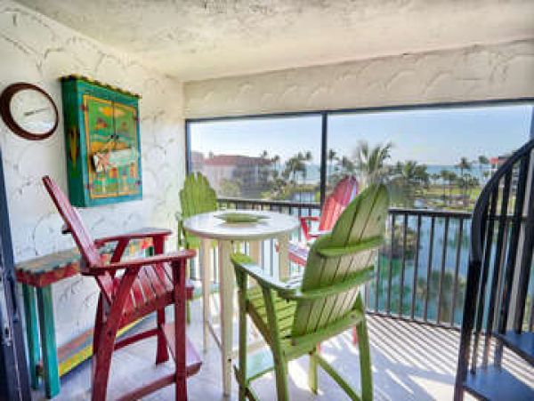 Sanibel Beach Resort Three bedrooms sleeps 8