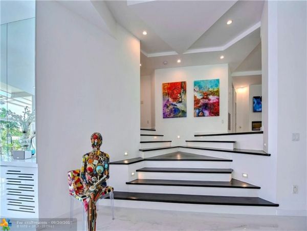 Fort Lauderdale Fabulous Luxury 6 Bedroom Pool Home
