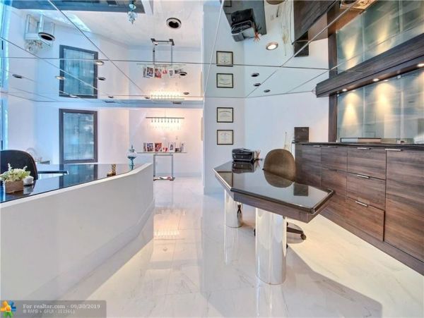 Fort Lauderdale Fabulous Luxury 6 Bedroom Pool Home